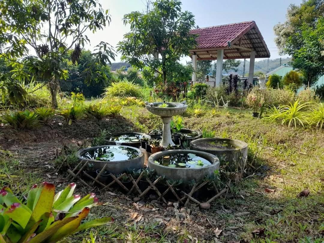 Вілла Betong House In The Garden Екстер'єр фото